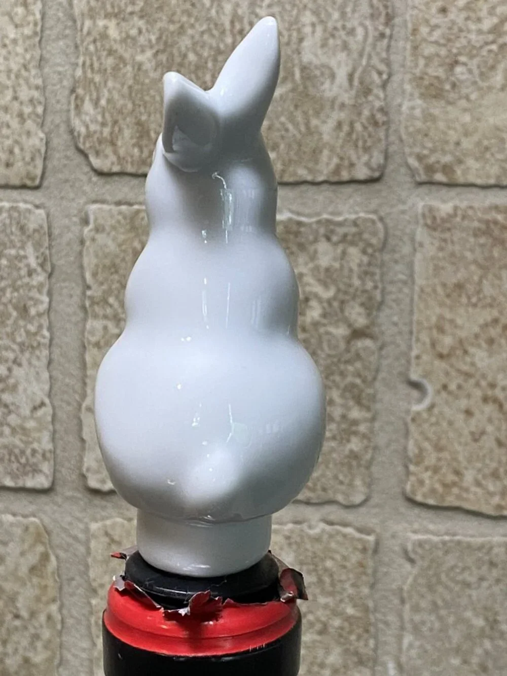 Threshold Sleek White Porcelain Bunny Rabbit Bottle Stopper w/Gold Accented Ears